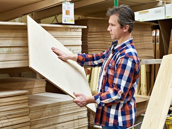 Faire découper du bois sur mesure